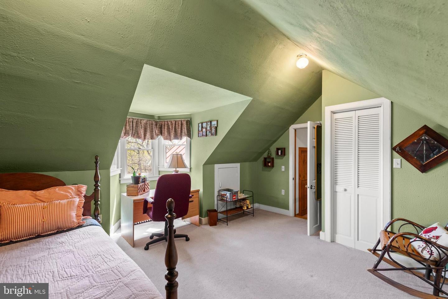 Winchester, Virginia, 22602, United States, 4 Bedrooms Bedrooms, ,4 BathroomsBathrooms,Residential,Active,2041509
