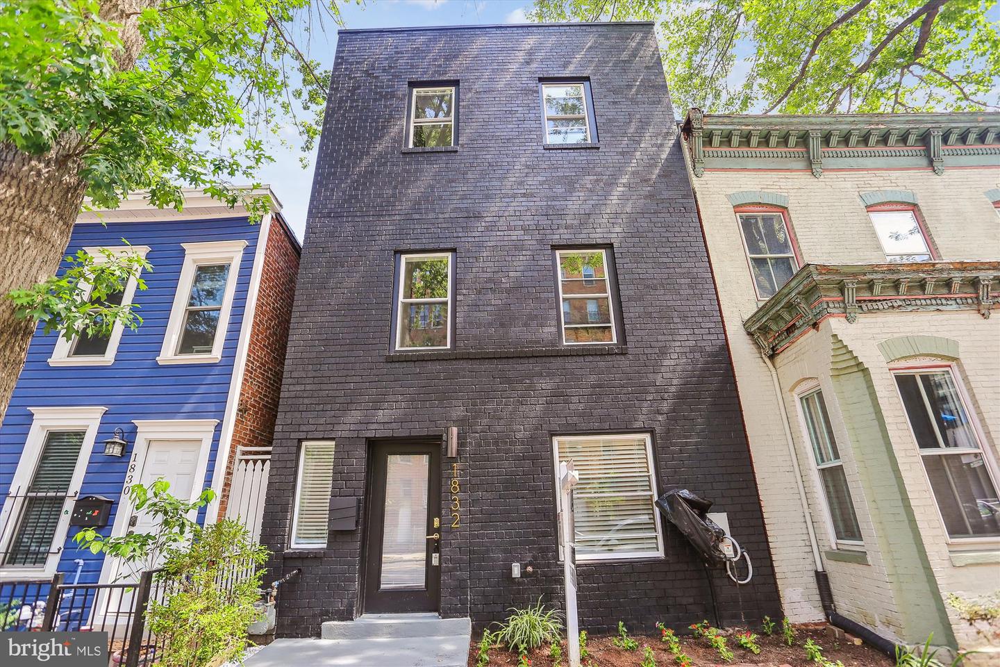 Washington, District Of Columbia, 20009, United States, 3 Bedrooms Bedrooms, ,4 BathroomsBathrooms,Residential,Active,2001346