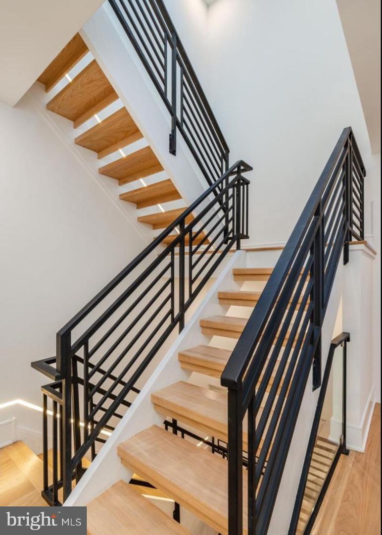 Philadelphia, Pennsylvania, 19125, United States, 4 Bedrooms Bedrooms, ,4 BathroomsBathrooms,Residential,Active,2008922