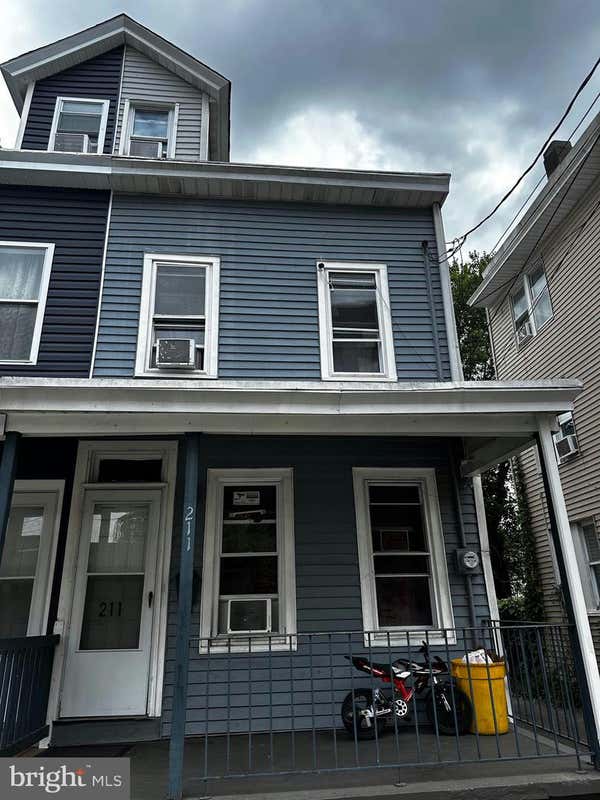 211 ELM ST, TRENTON, NJ 08611, photo 1 of 7