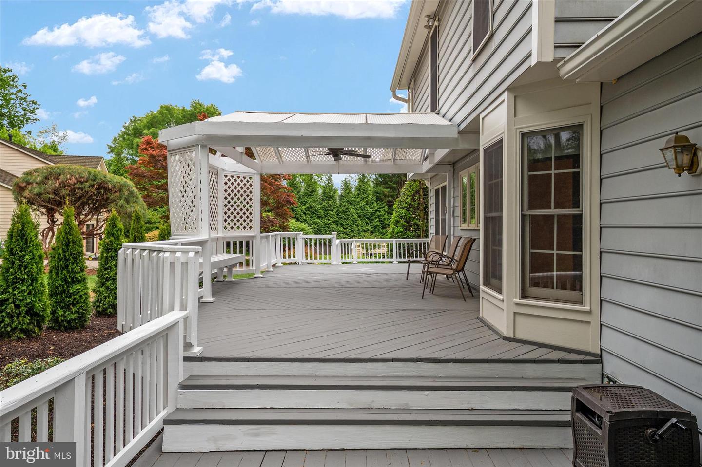 Rockville, Maryland, 20852, United States, 4 Bedrooms Bedrooms, ,4 BathroomsBathrooms,Residential,Active,2045026