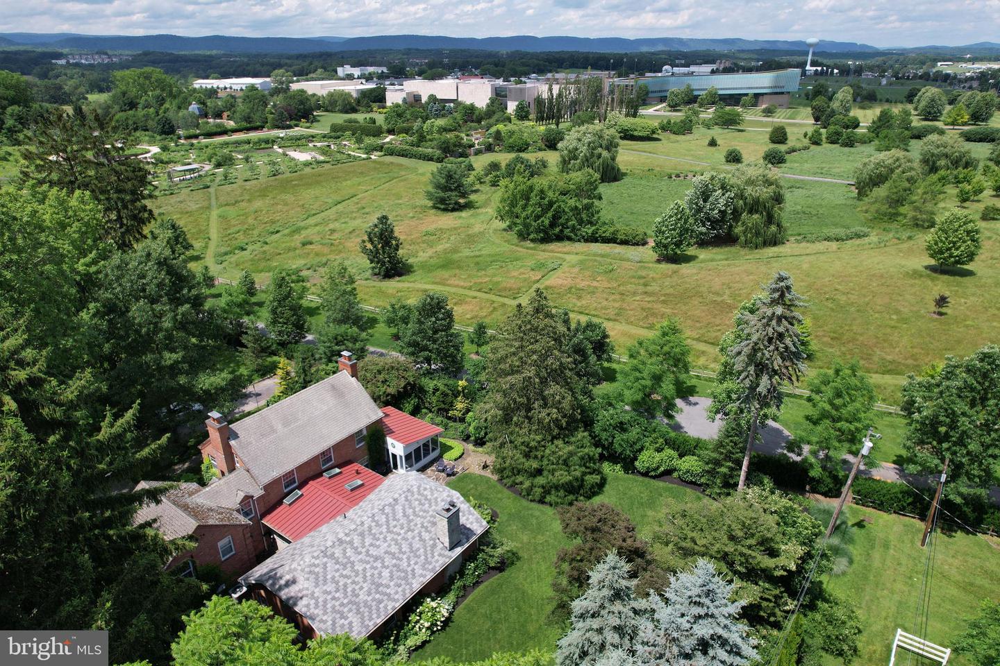 State College, Pennsylvania, 16803, United States, ,3 BathroomsBathrooms,Residential,Active,1867930