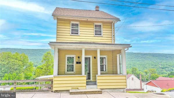 566 E RAILROAD ST, NESQUEHONING, PA 18240 - Image 1