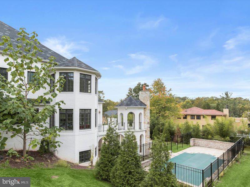 Potomac, Maryland, 20854, United States, 6 Bedrooms Bedrooms, ,7 BathroomsBathrooms,Residential,Active,1927645
