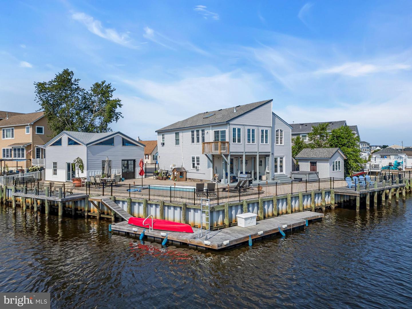Manahawkin, New Jersey, 08050, United States, 4 Bedrooms Bedrooms, ,2 BathroomsBathrooms,Residential,Active,1919073