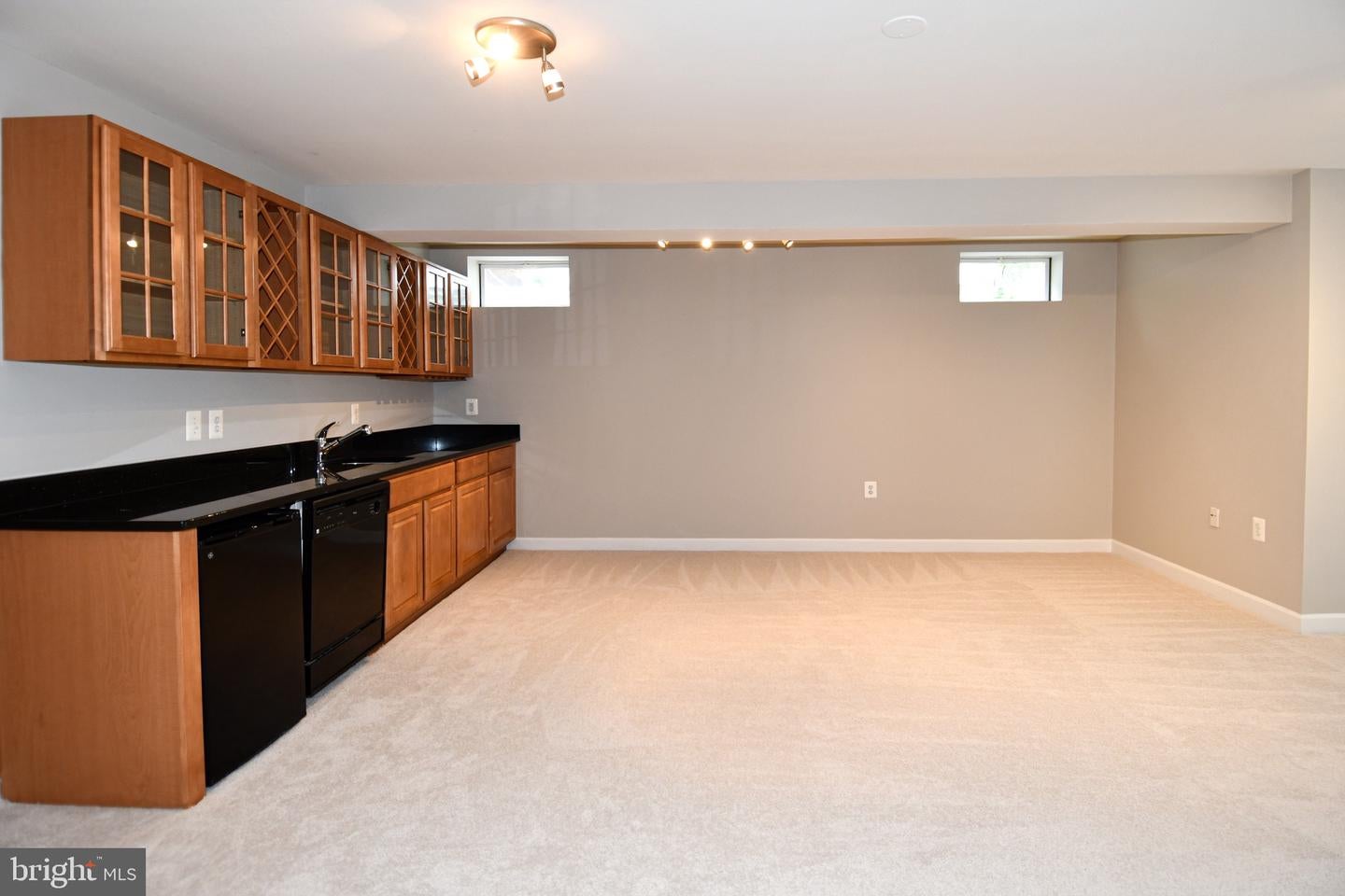 Ashburn, Virginia, 20147, United States, 6 Bedrooms Bedrooms, ,5 BathroomsBathrooms,Residential,Active,1914776
