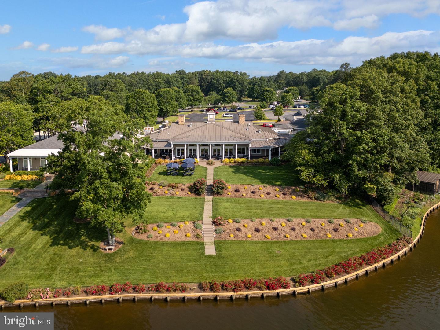 Spotsylvania, Virginia, 22551, United States, 5 Bedrooms Bedrooms, ,5 BathroomsBathrooms,Residential,Contingent,1893243