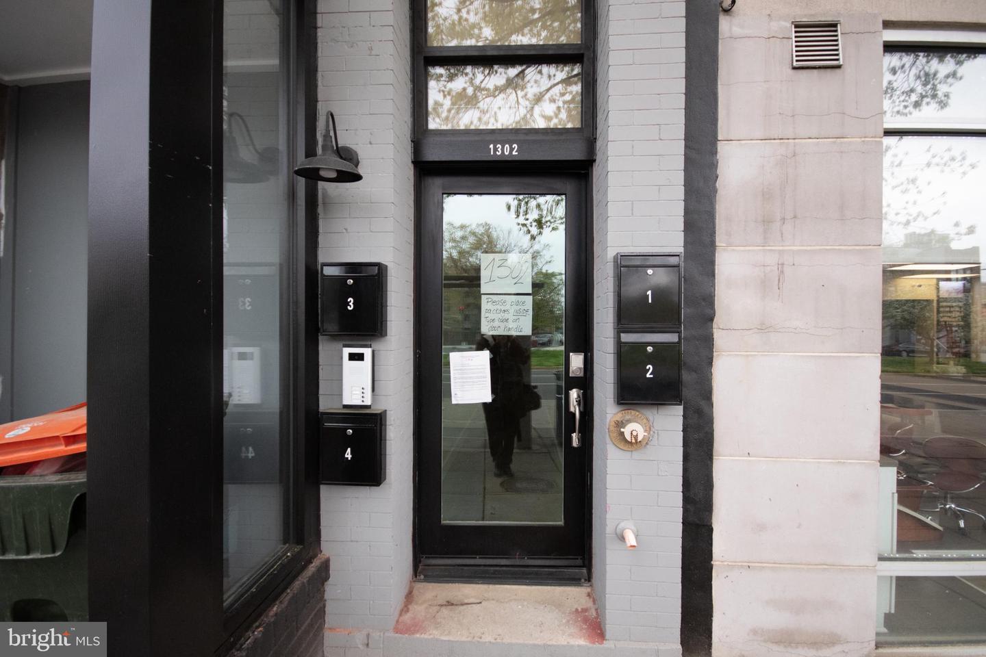 Washington, District Of Columbia, 20003, United States, ,Residential,Active,2009139