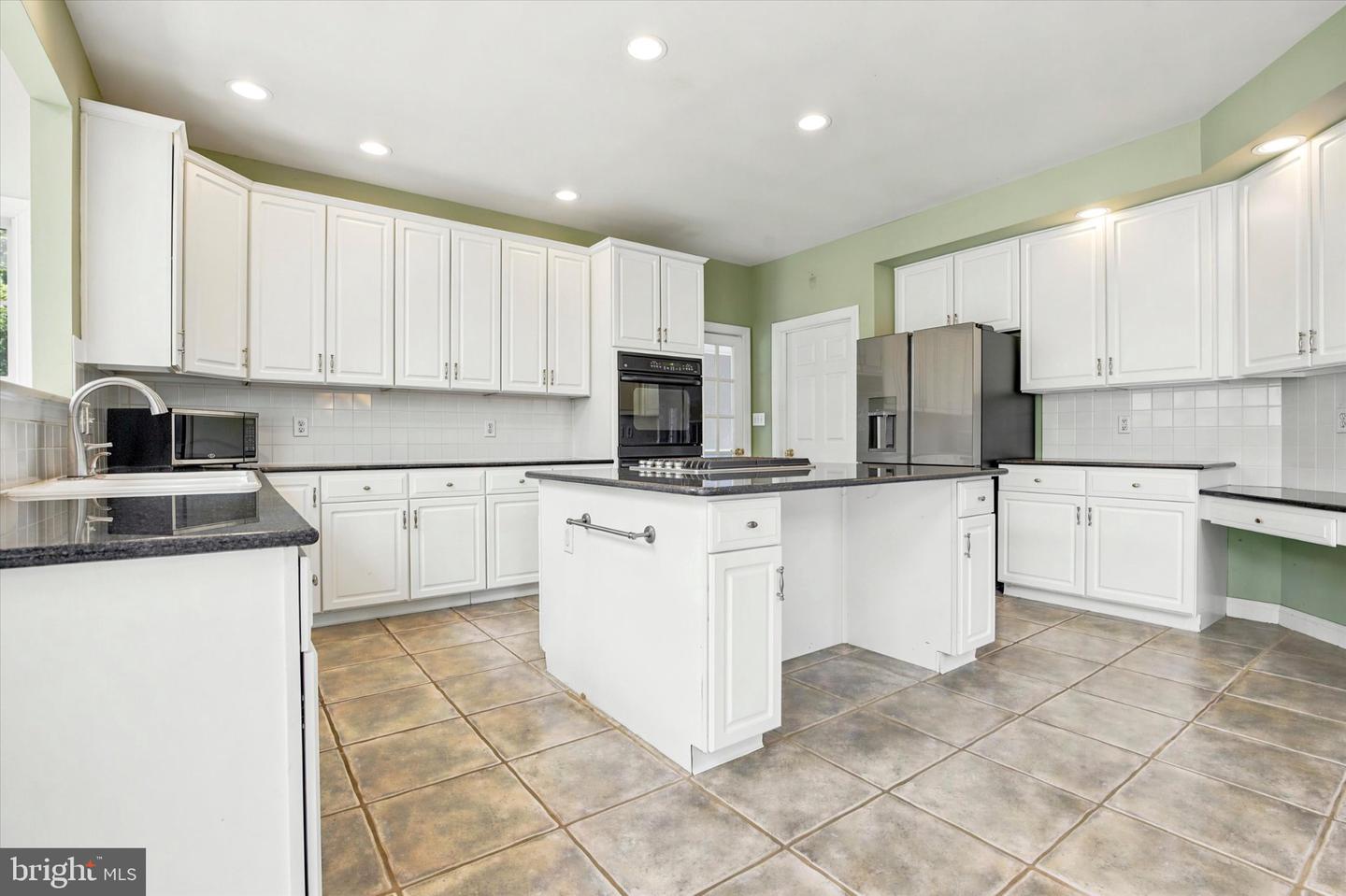 Doylestown, Pennsylvania, 18902, United States, 5 Bedrooms Bedrooms, ,5 BathroomsBathrooms,Residential,Active,2051955