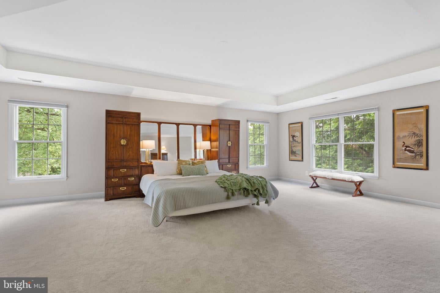 Oakton, Virginia, 22124, United States, 5 Bedrooms Bedrooms, ,5 BathroomsBathrooms,Residential,Active,1926902