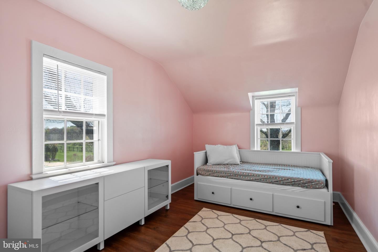 Waterford, Virginia, 20197, United States, 4 Bedrooms Bedrooms, ,5 BathroomsBathrooms,Residential,Active,1771409