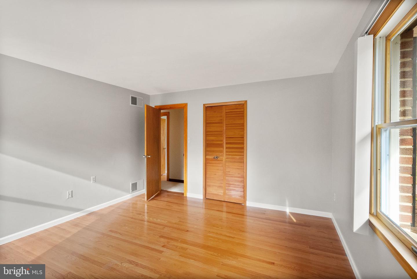 Amissville, Virginia, 20106, United States, 7 Bedrooms Bedrooms, ,4 BathroomsBathrooms,Residential,Active,1849572