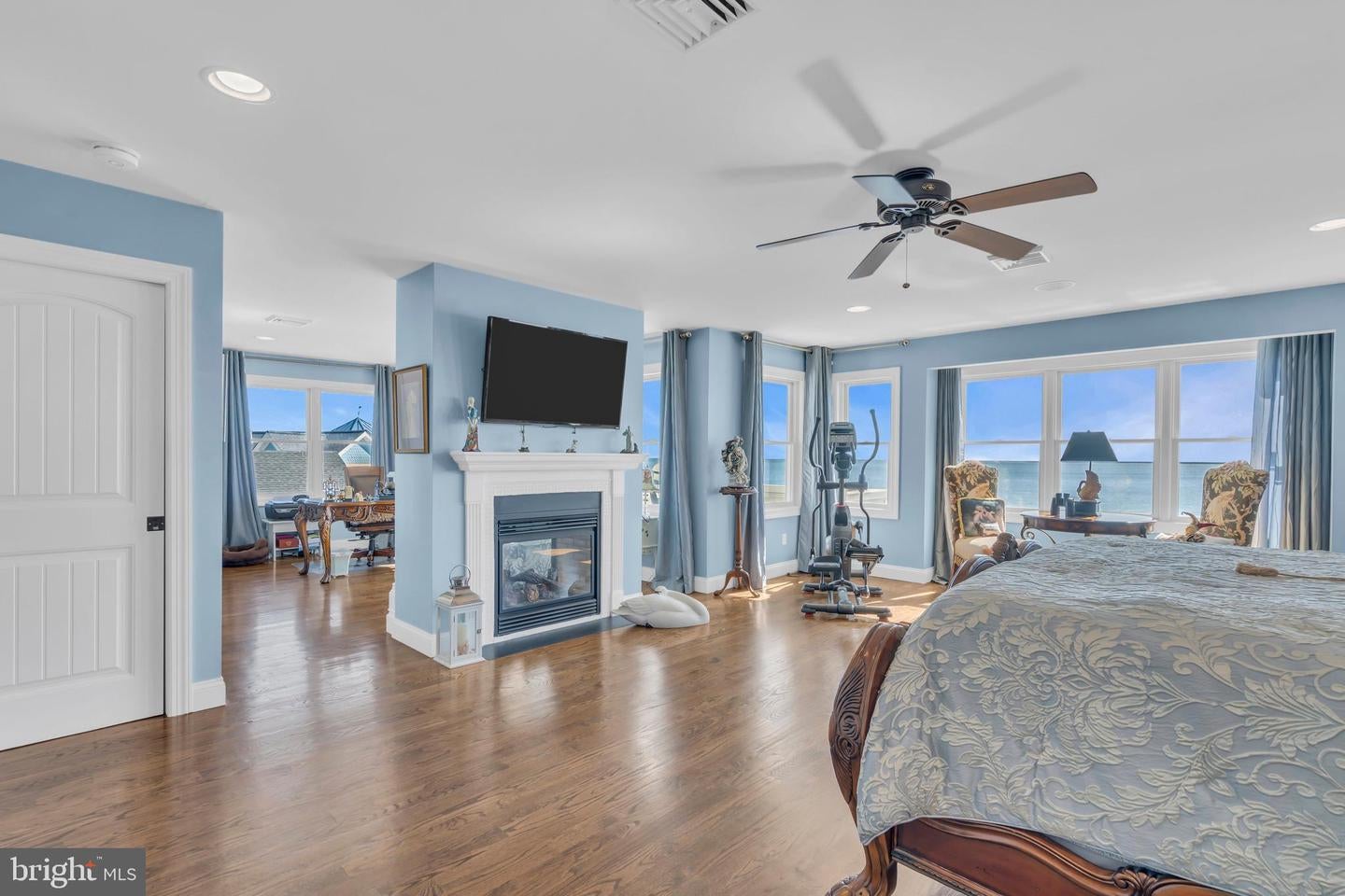 Waretown, New Jersey, 08758, United States, 4 Bedrooms Bedrooms, ,5 BathroomsBathrooms,Residential,Active,1926924