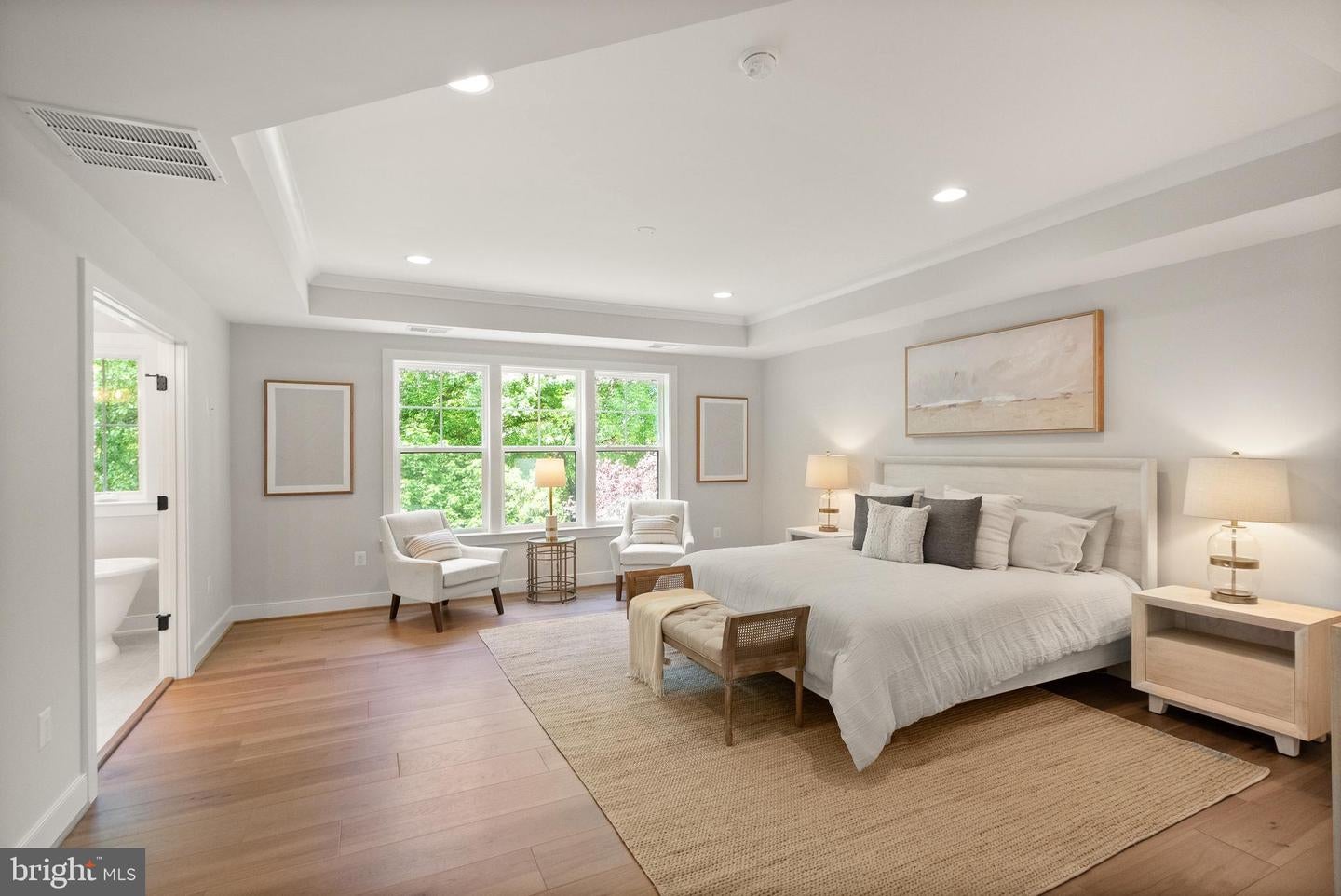 Falls Church, Virginia, 22046, United States, 7 Bedrooms Bedrooms, ,7 BathroomsBathrooms,Residential,Active,1798016