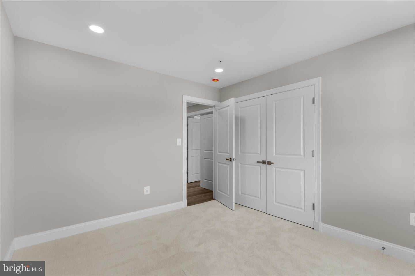 Fort Washington, Maryland, 20744, United States, 5 Bedrooms Bedrooms, ,4 BathroomsBathrooms,Residential,Active,1987253