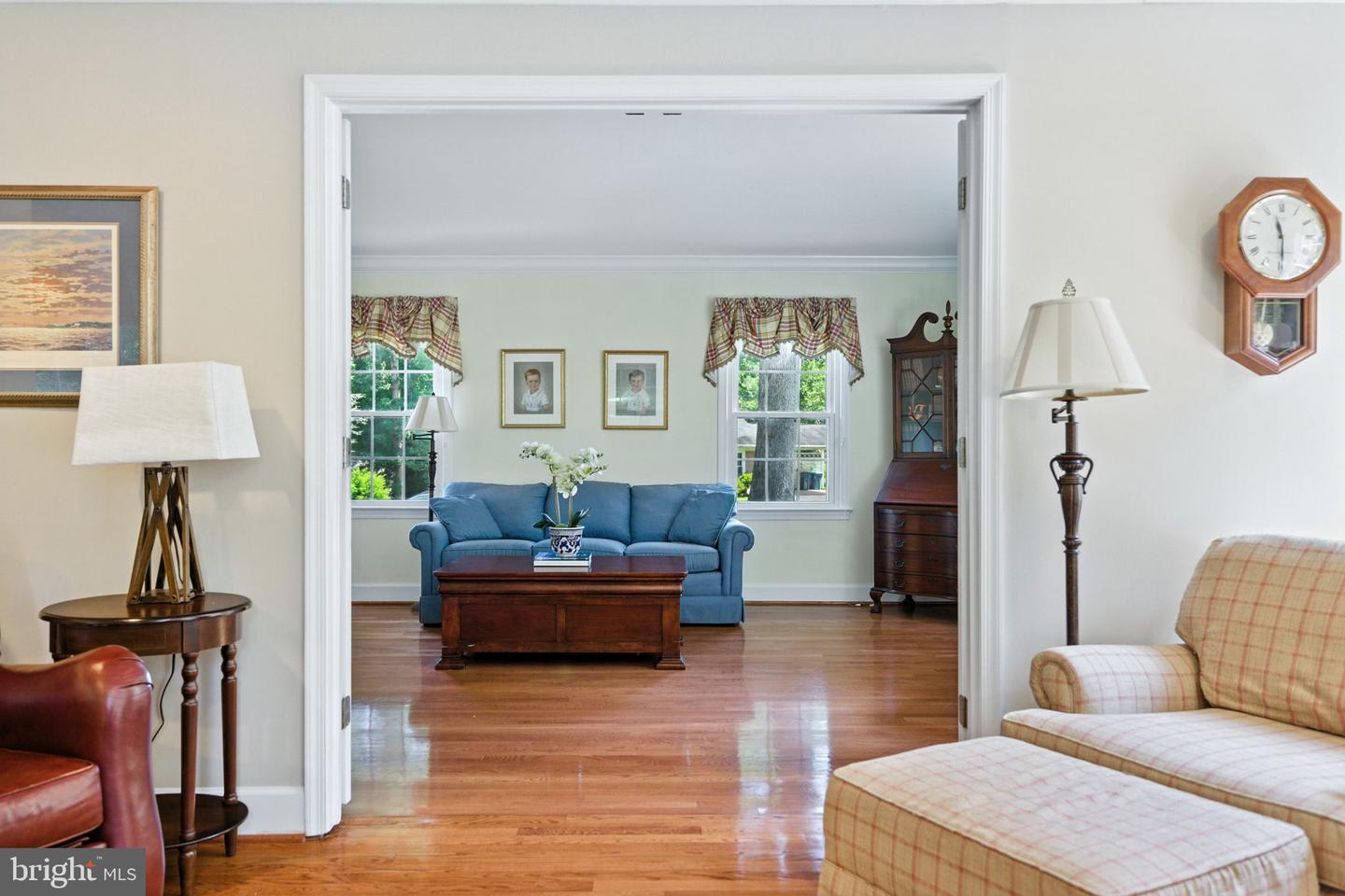 Annandale, Virginia, 22003, United States, 4 Bedrooms Bedrooms, ,4 BathroomsBathrooms,Residential,Active,1900183