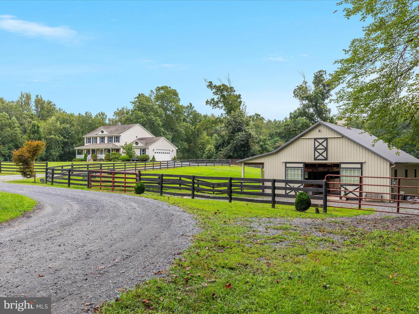 Amissville, Virginia, 20106, United States, 4 Bedrooms Bedrooms, ,4 BathroomsBathrooms,Residential,Active,1929462