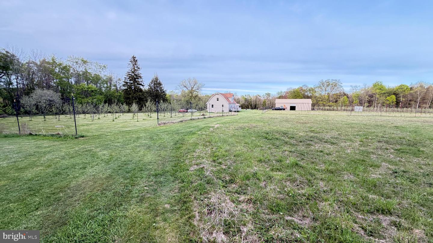Waymart, Pennsylvania, 18472, United States, 4 Bedrooms Bedrooms, ,2 BathroomsBathrooms,Residential,Active,2007156