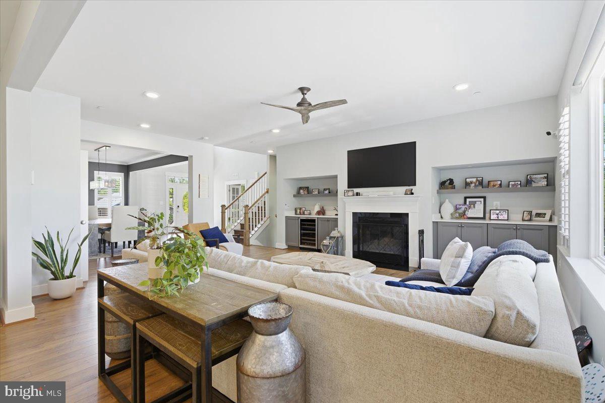 Gambrills, Maryland, 21054, United States, 5 Bedrooms Bedrooms, ,5 BathroomsBathrooms,Residential,Active,2044199
