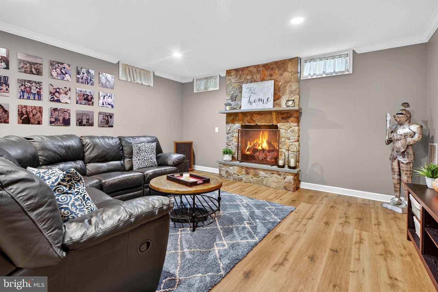 Aldie, Virginia, 20105, United States, 5 Bedrooms Bedrooms, ,5 BathroomsBathrooms,Residential,Active,2010541