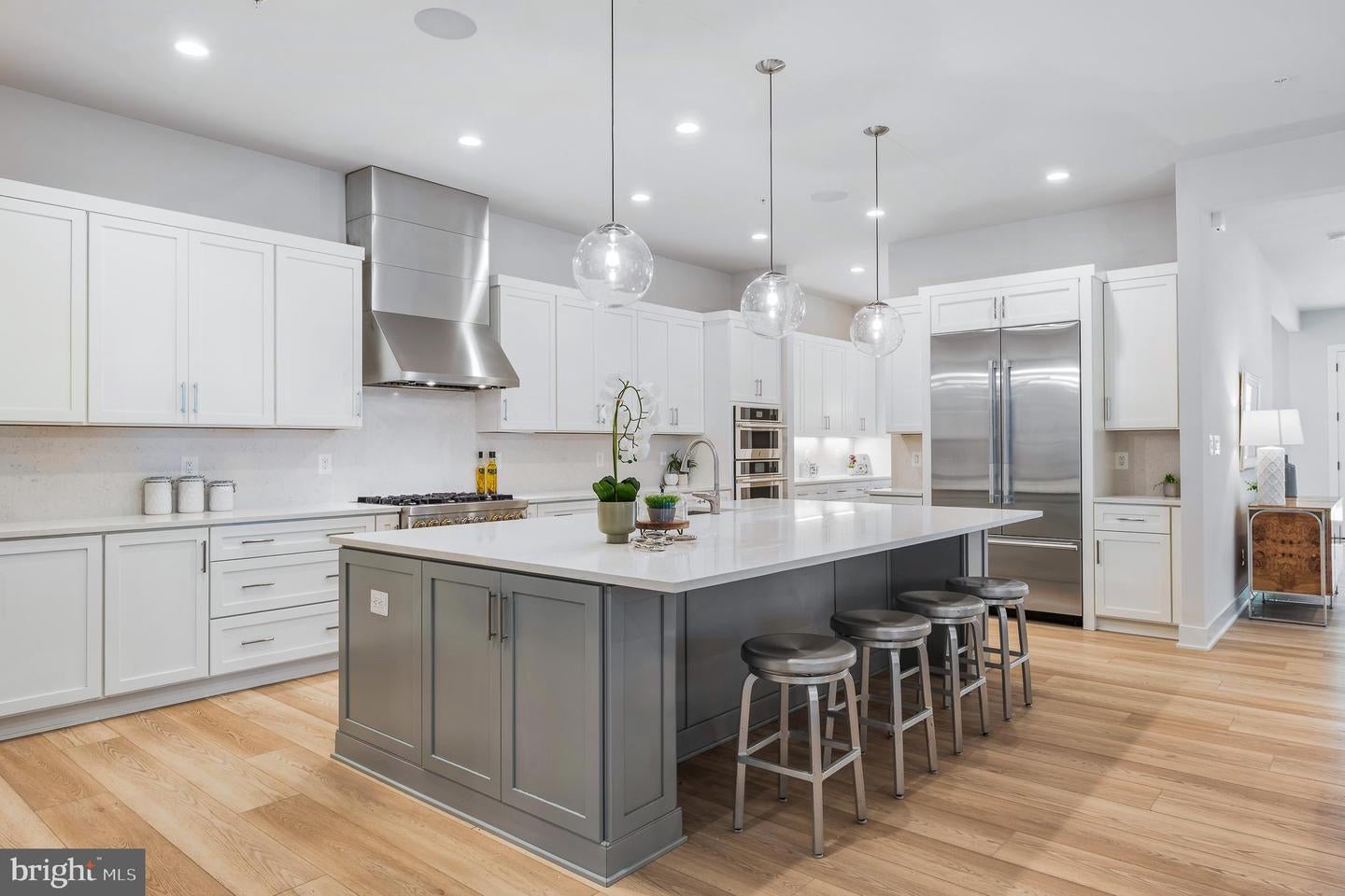 Bethesda, Maryland, 20817, United States, 5 Bedrooms Bedrooms, ,5 BathroomsBathrooms,Residential,Active,1880183