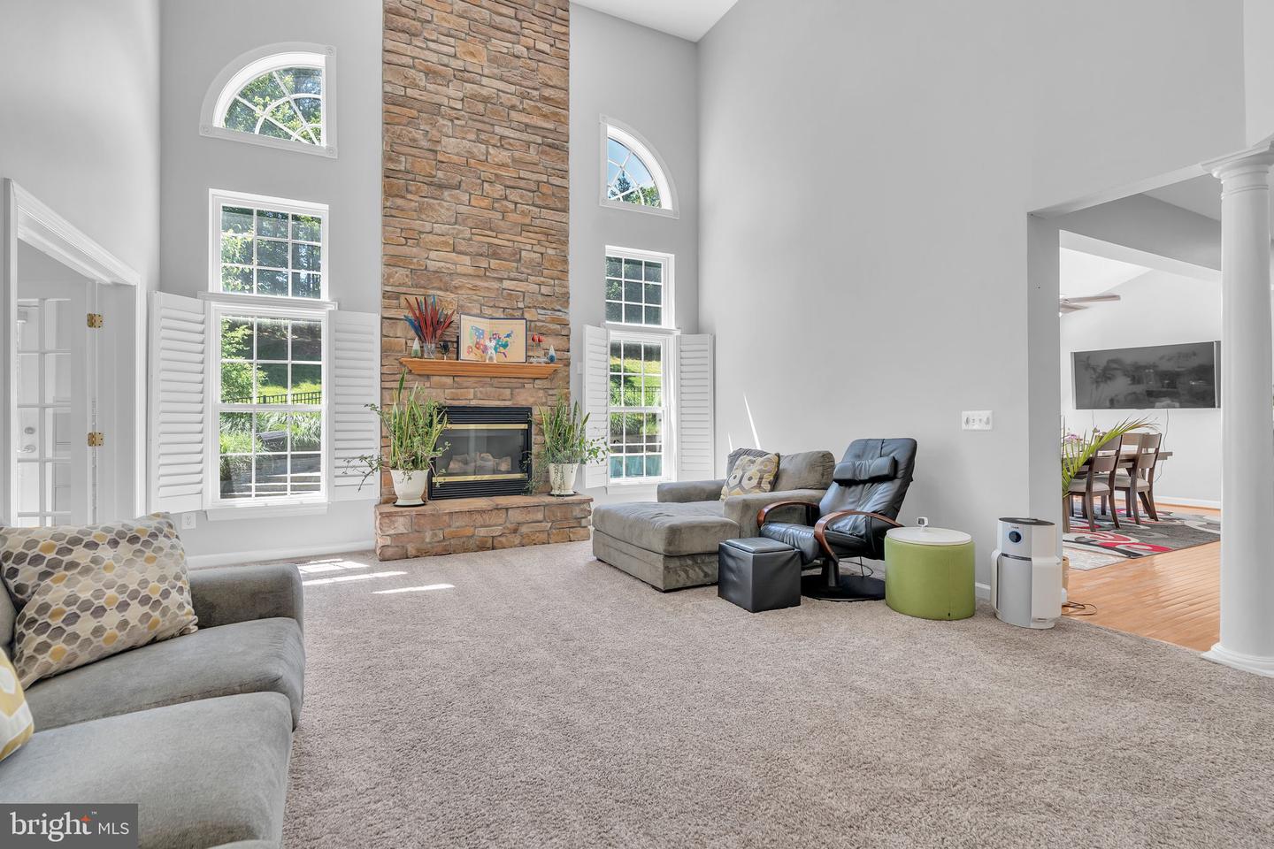 Manassas, Virginia, 20112, United States, 6 Bedrooms Bedrooms, ,5 BathroomsBathrooms,Residential,Active,2052030