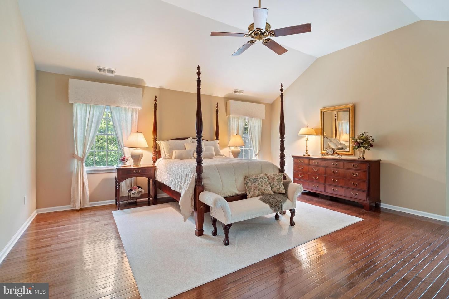 Manahawkin, New Jersey, 08050, United States, ,3 BathroomsBathrooms,Residential,Pending,1824004