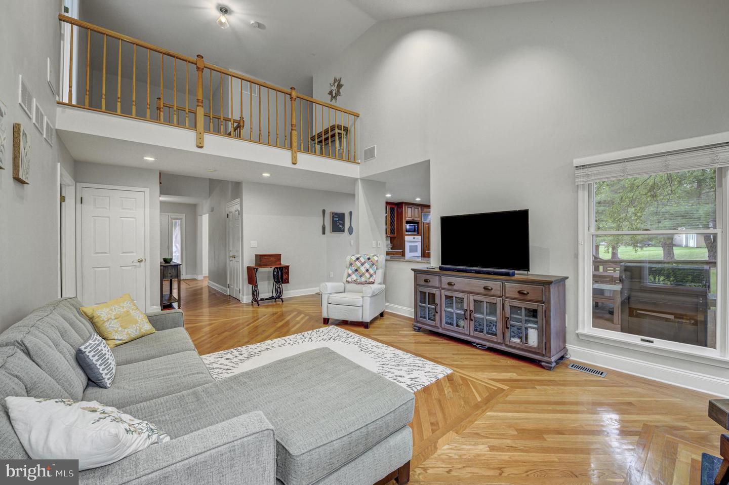 Plainsboro, New Jersey, 08536, United States, 5 Bedrooms Bedrooms, ,3 BathroomsBathrooms,Residential,Active,1853623