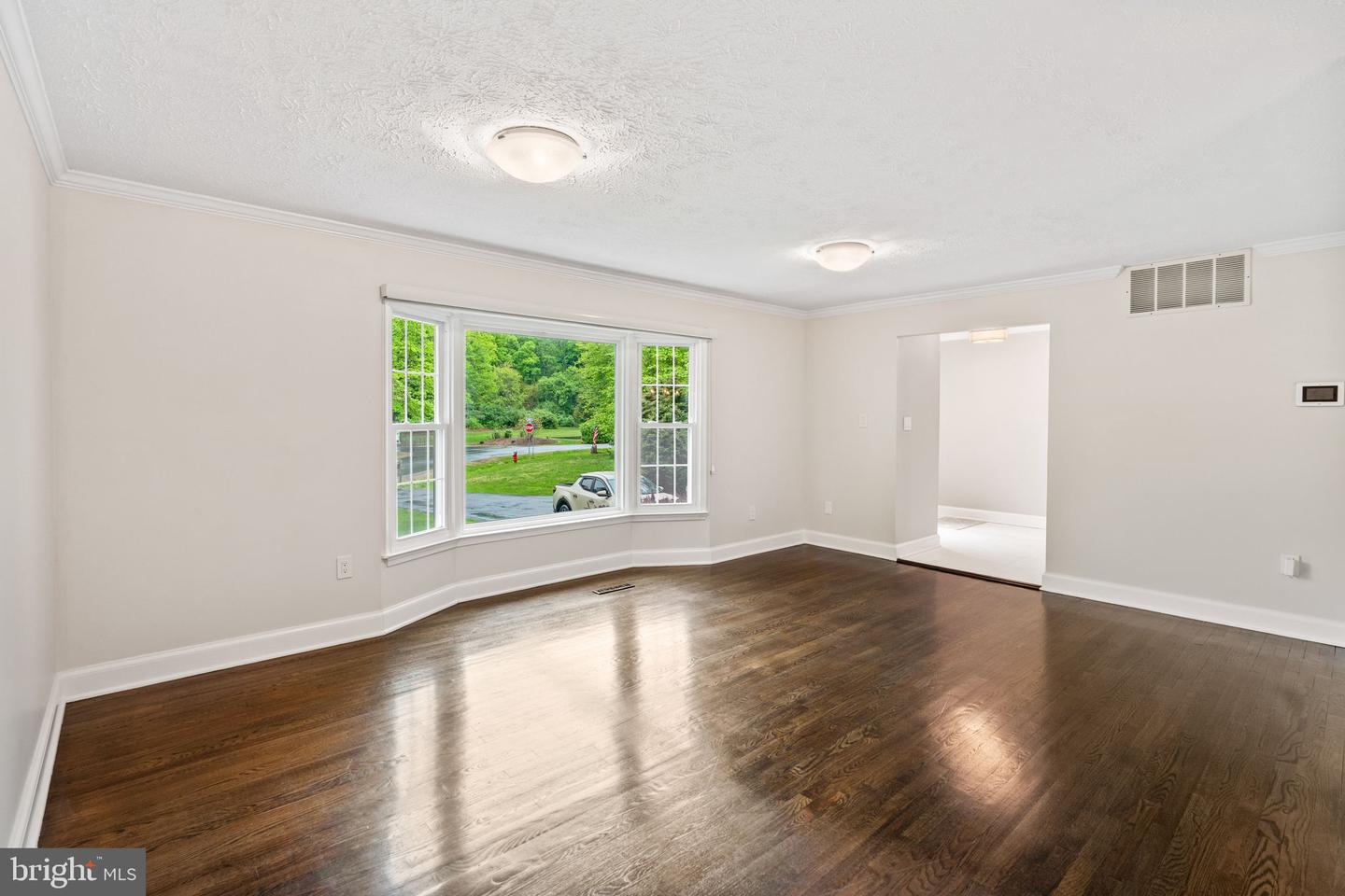 Reston, Virginia, 20191, United States, 3 Bedrooms Bedrooms, ,3 BathroomsBathrooms,Residential,Active,2044995