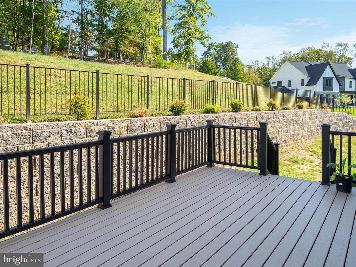 Oakton, Virginia, 22124, United States, 6 Bedrooms Bedrooms, ,6 BathroomsBathrooms,Residential,Active,1960120