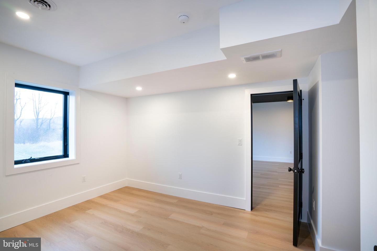 State College, Pennsylvania, 16801, United States, 5 Bedrooms Bedrooms, ,5 BathroomsBathrooms,Residential,Active,2010175