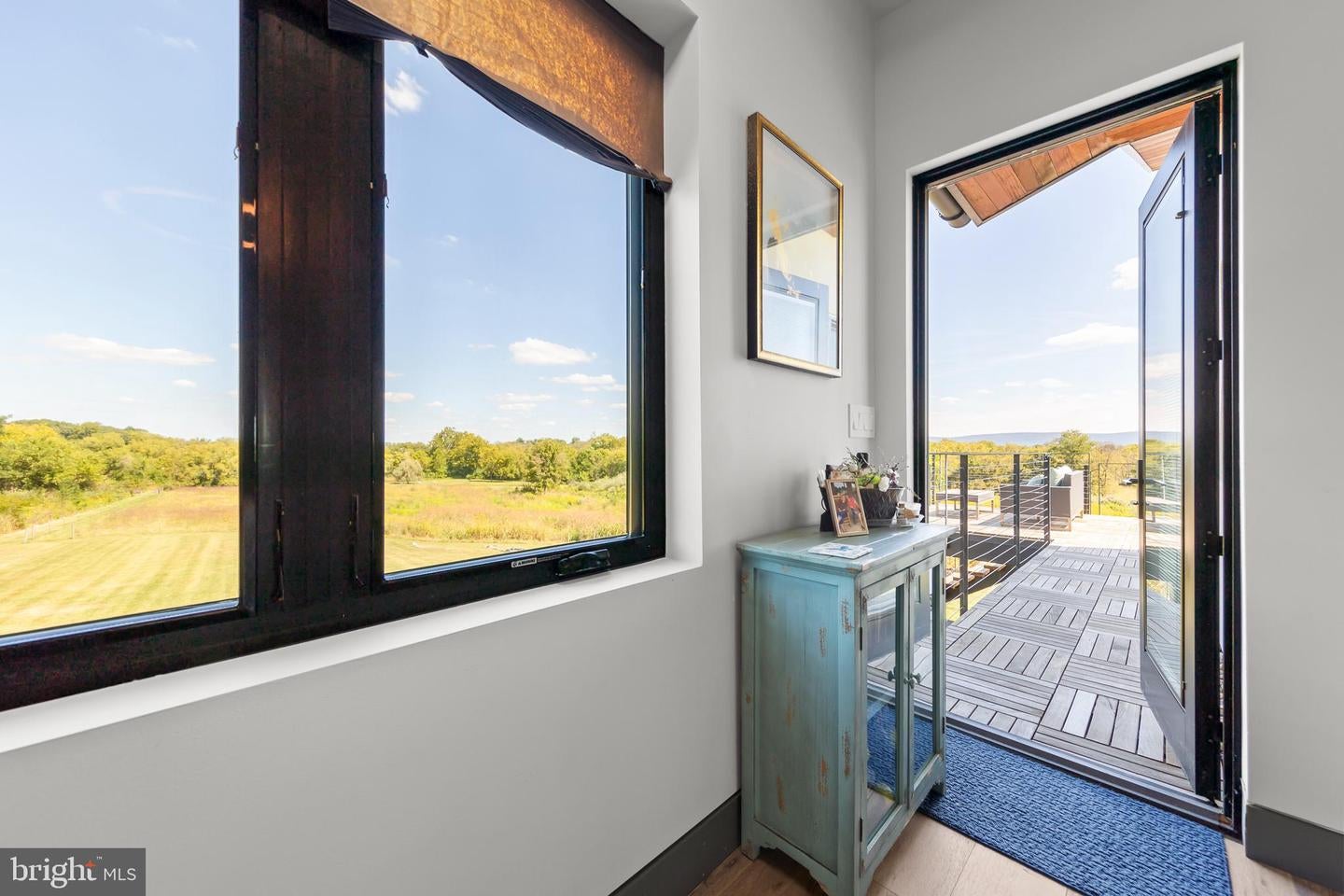 Berryville, Virginia, 22611, United States, 4 Bedrooms Bedrooms, ,4 BathroomsBathrooms,Residential,Active,1945547