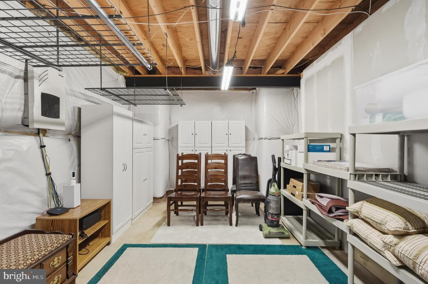 Haymarket, Virginia, 20169, United States, 5 Bedrooms Bedrooms, ,5 BathroomsBathrooms,Residential,Active,1961953