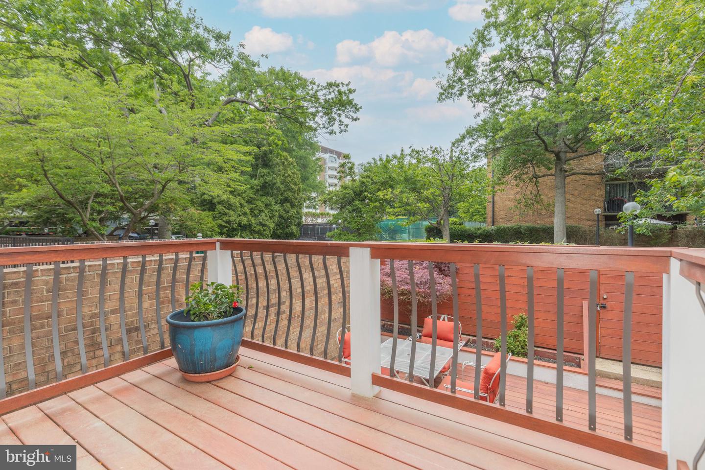 Washington, District Of Columbia, 20024, United States, 5 Bedrooms Bedrooms, ,3 BathroomsBathrooms,Residential,Active,2010218