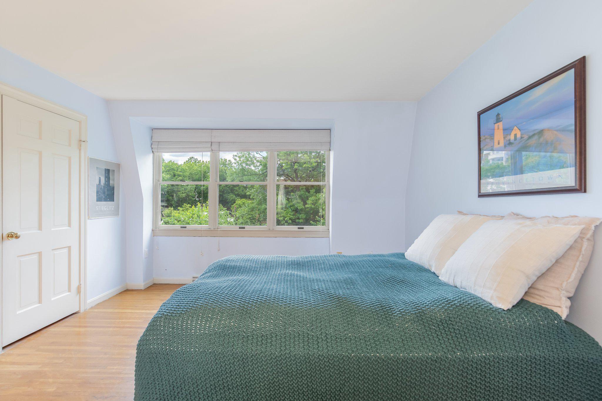 Washington, District Of Columbia, 20024, United States, 5 Bedrooms Bedrooms, ,3 BathroomsBathrooms,Residential,Active,2010218