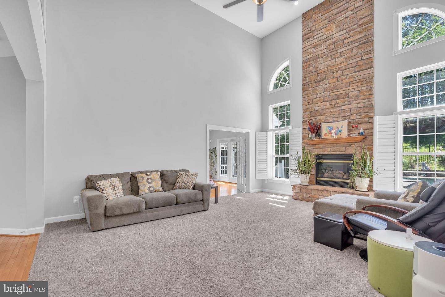 Manassas, Virginia, 20112, United States, 6 Bedrooms Bedrooms, ,5 BathroomsBathrooms,Residential,Active,2052030