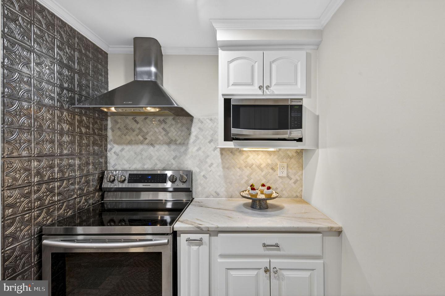 Alexandria, Virginia, 22314, United States, 3 Bedrooms Bedrooms, ,3 BathroomsBathrooms,Residential,Active,2044570