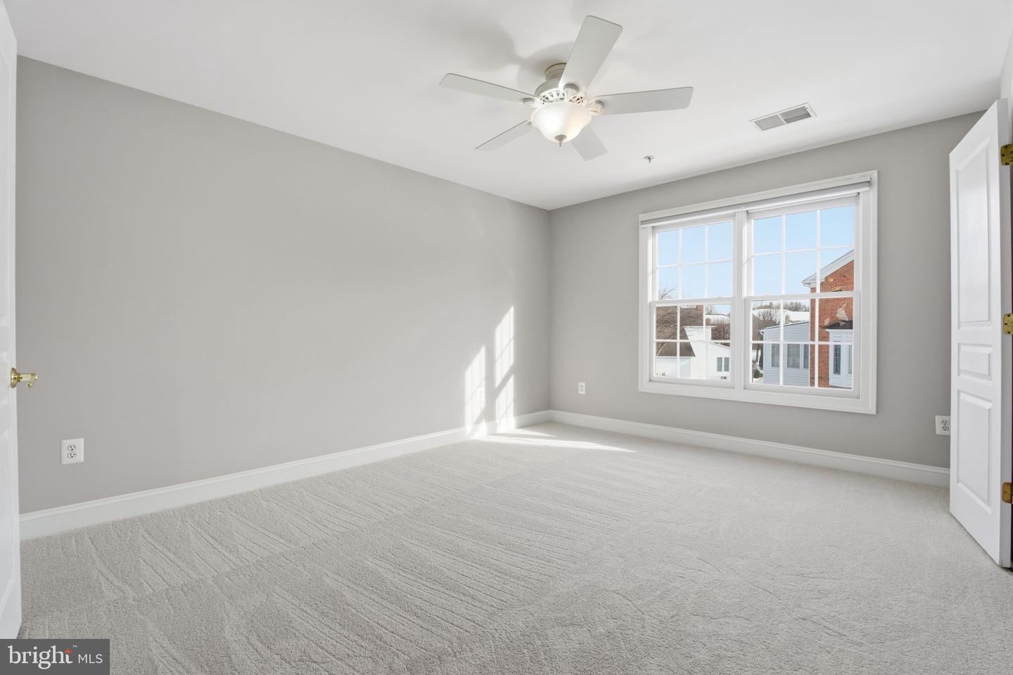 Rockville, Maryland, 20850, United States, 5 Bedrooms Bedrooms, ,5 BathroomsBathrooms,Residential,Active,2015808