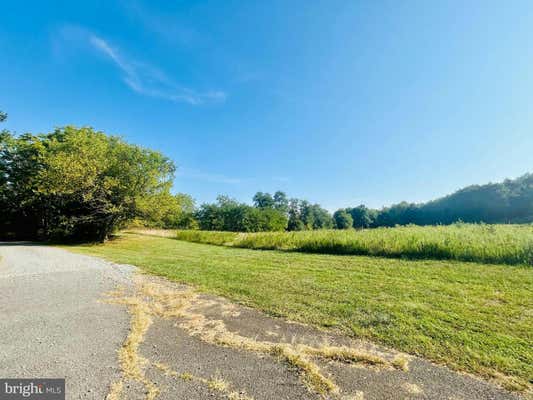 2 STONEFIELD LANE, WARRENTON, VA 20187, photo 2 of 6