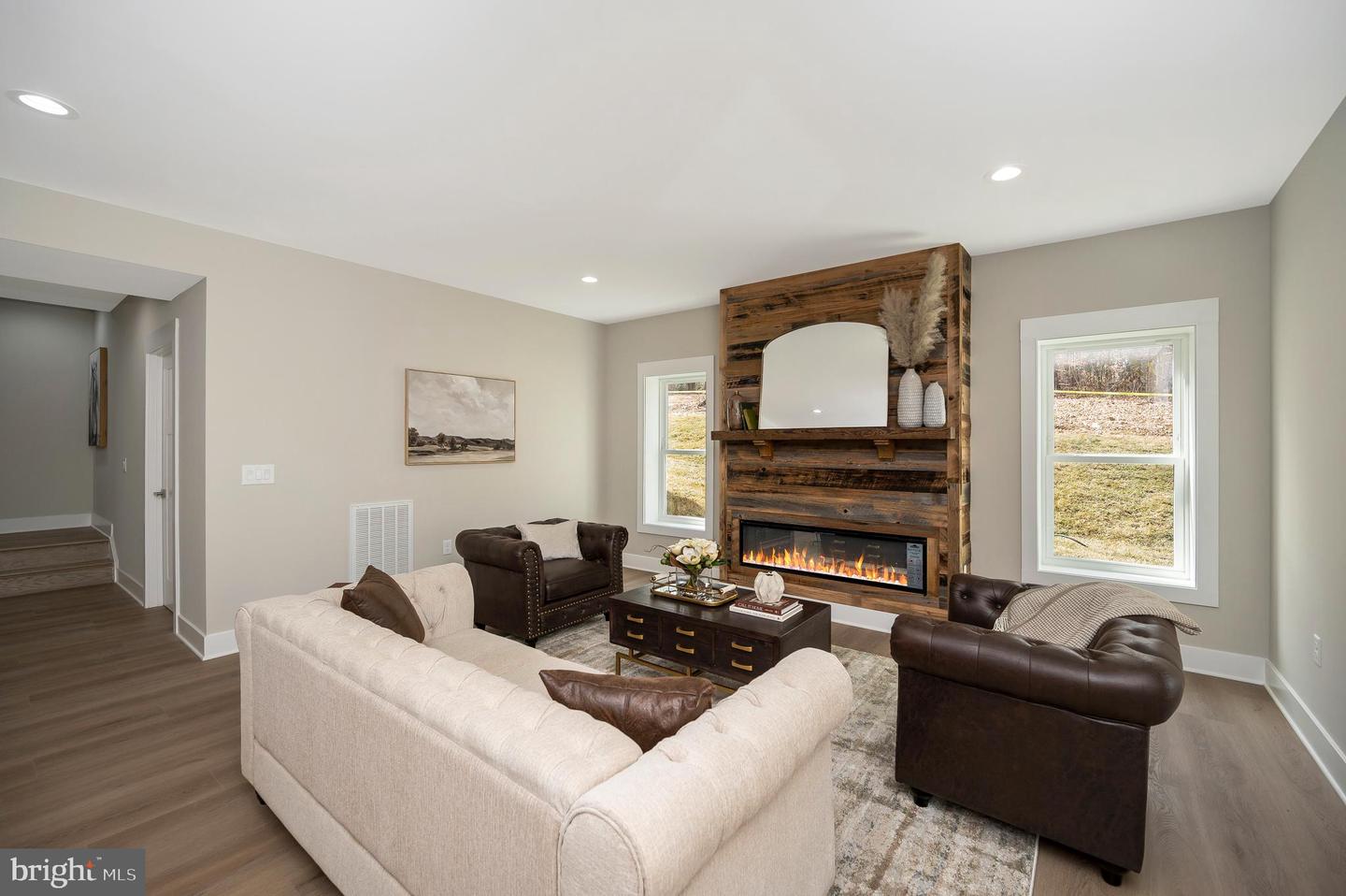 Bumpass, Virginia, 23024, United States, 5 Bedrooms Bedrooms, ,5 BathroomsBathrooms,Residential,Active,1877759