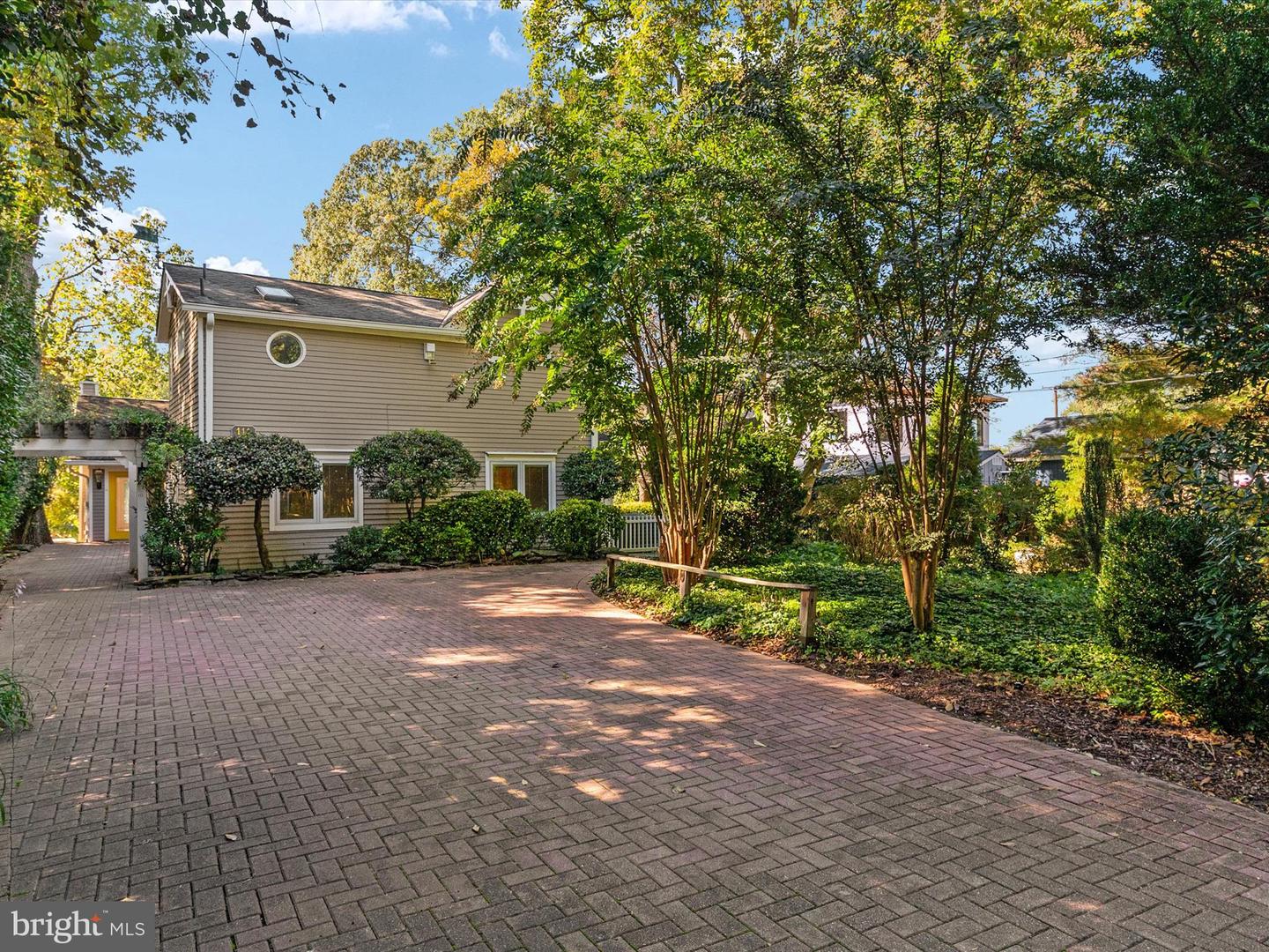 Edgewater, Maryland, 21037, United States, 3 Bedrooms Bedrooms, ,4 BathroomsBathrooms,Residential,Active,1965993