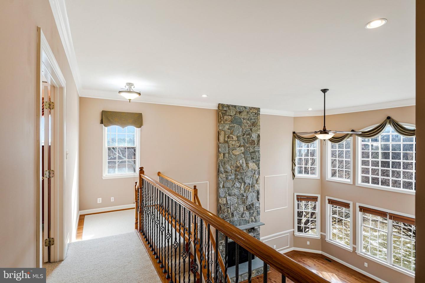 Leesburg, Virginia, 20175, United States, 5 Bedrooms Bedrooms, ,5 BathroomsBathrooms,Residential,Active,2021689