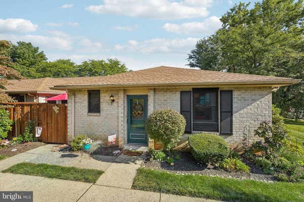 2906 WHITEMARSH PL, MACUNGIE, PA 18062 - Image 1