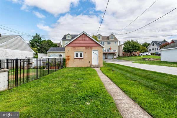 218 W 10TH AVE, CONSHOHOCKEN, PA 19428, photo 3 of 4