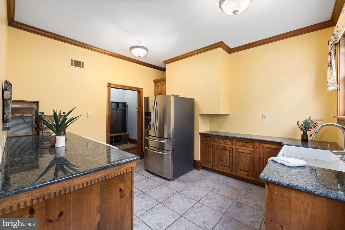 Bloomsburg, Pennsylvania, 17815, United States, 4 Bedrooms Bedrooms, ,4 BathroomsBathrooms,Residential,Active,2045762