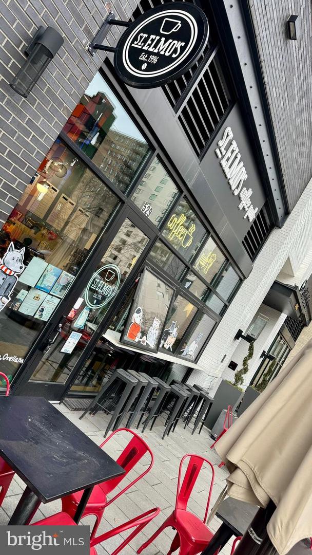 Alexandria, Virginia, 22314, United States, 3 Bedrooms Bedrooms, ,4 BathroomsBathrooms,Residential,Active,1933713