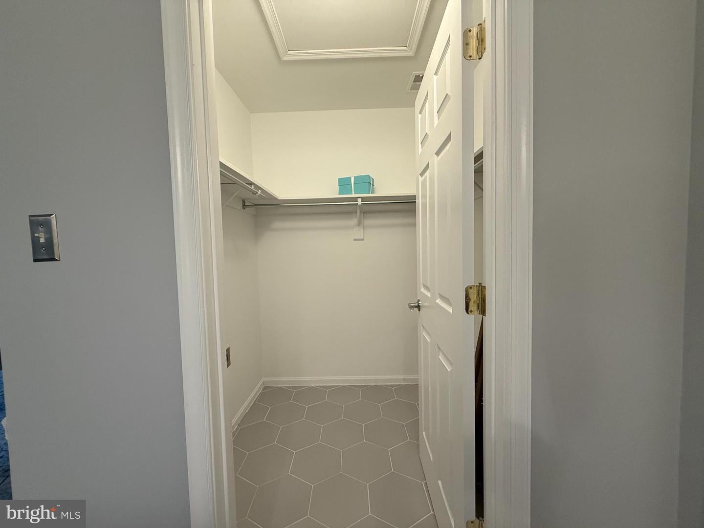 Herndon, Virginia, 20171, United States, 5 Bedrooms Bedrooms, ,3 BathroomsBathrooms,Residential,Active,1961930