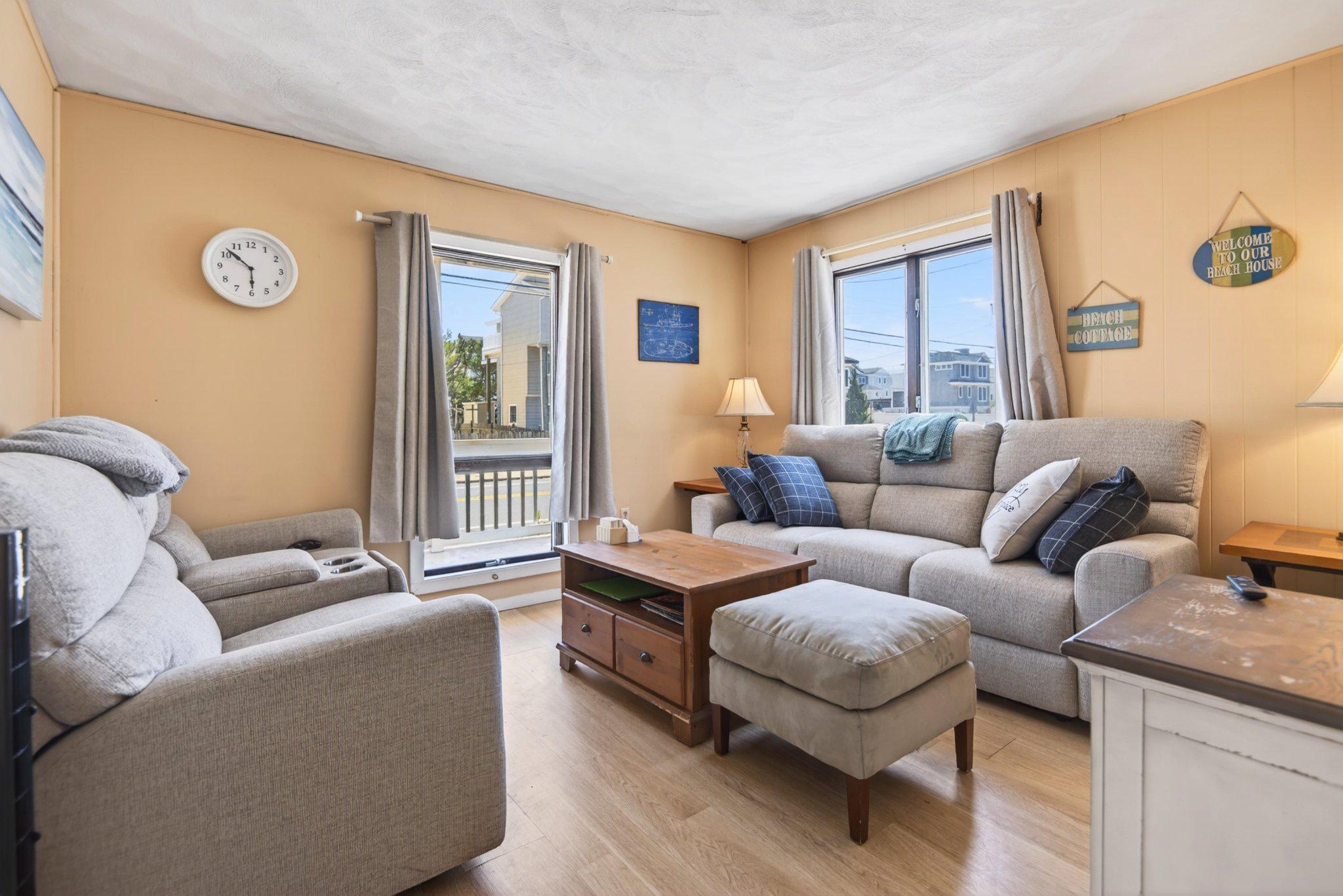 Long Beach Twp, New Jersey, 08008, United States, 8 Bedrooms Bedrooms, ,4 BathroomsBathrooms,Residential,Active,2021663