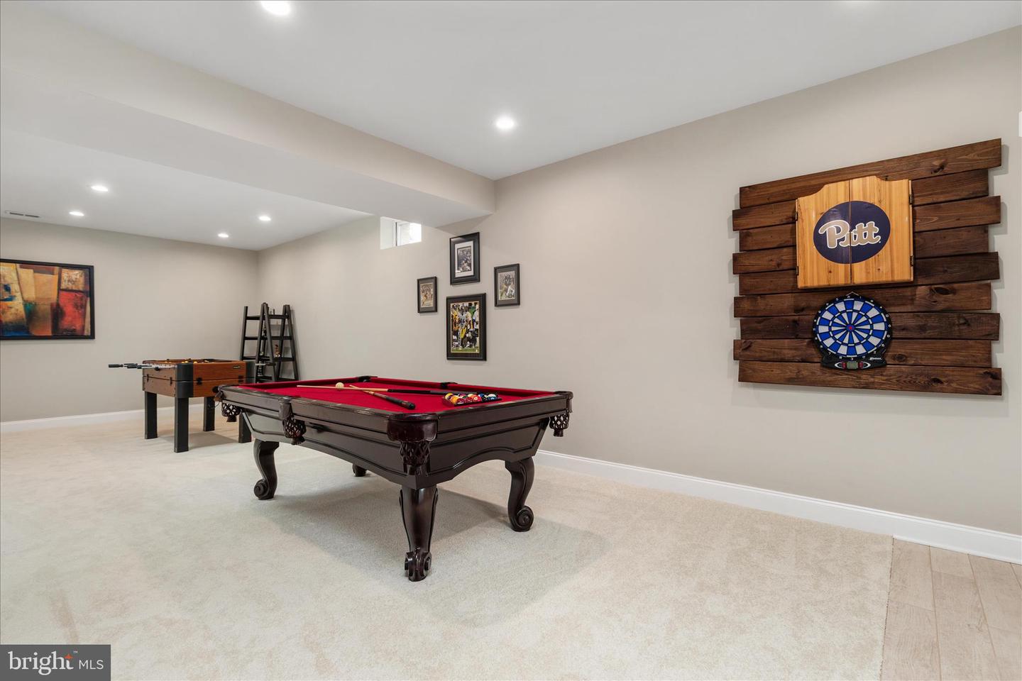 Haymarket, Virginia, 20169, United States, 5 Bedrooms Bedrooms, ,5 BathroomsBathrooms,Residential,Pending,2045778