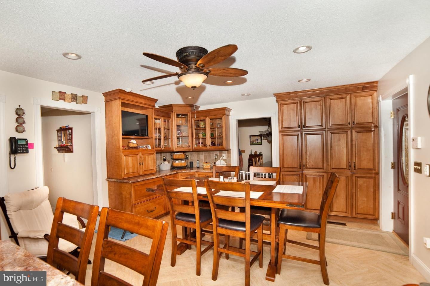 Martinsburg, West Virginia, 25404, United States, 5 Bedrooms Bedrooms, ,3 BathroomsBathrooms,Residential,Active,1936417